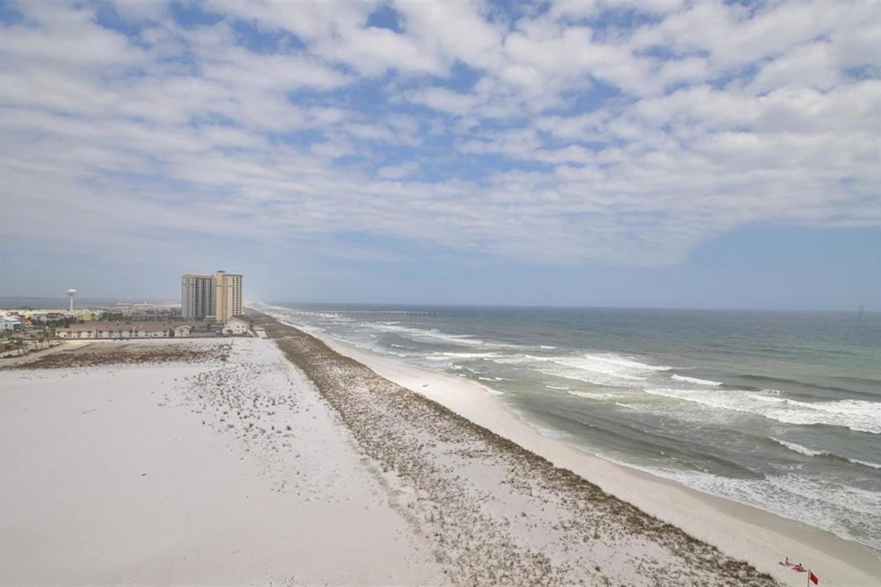 Navarre Towers Condos Luaran gambar